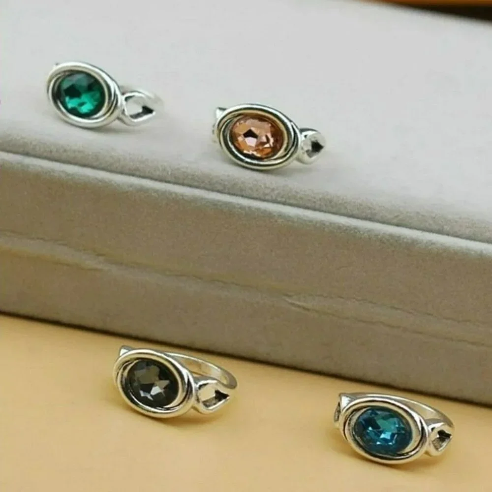 Zalia Oval Modern Silver Ring with Sapphire Gray Colored Crystal Size 8 Gift Box